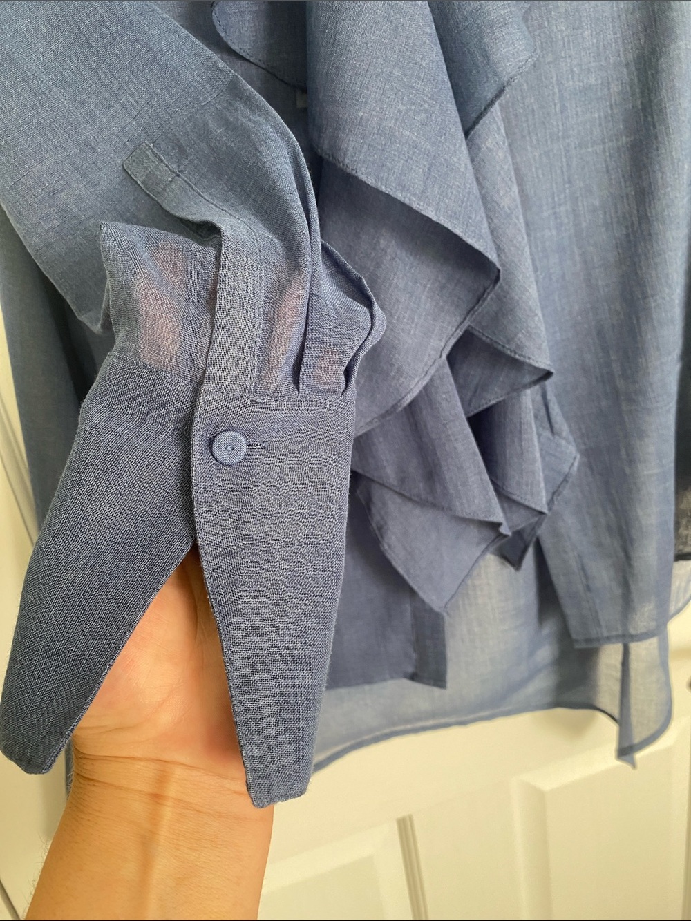 NWT BCBGMAXAZRIA Imogene Ruffled top size XS - Picture 4 of 11